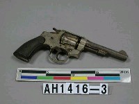 藏品(左輪手鎗)的圖片